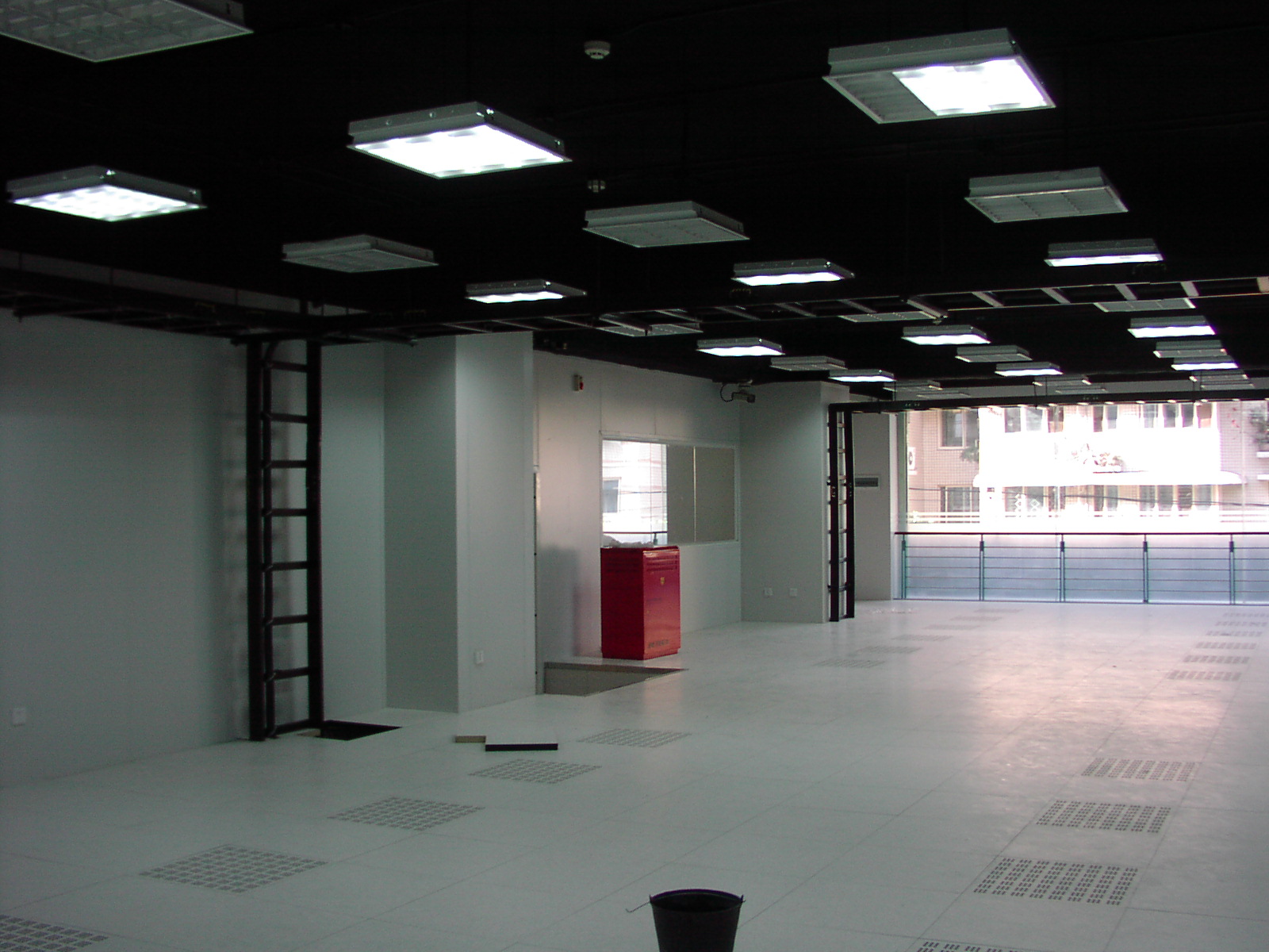 在機房建設中都有哪些內容要準備呢？